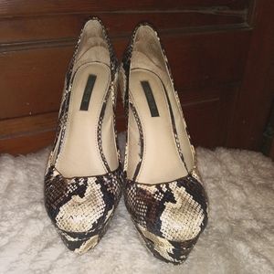 Rachael Zoe Platform Snake Heel Sz7